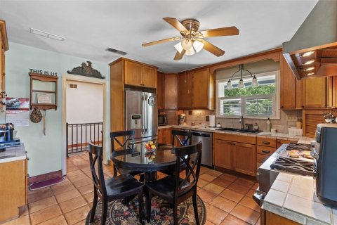 House in Lake City, Florida 4 bedrooms, 285.67 sq.m. № 1759780 - photo 7