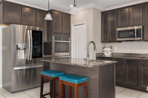 House in Spring Hill, Florida 5 bedrooms, 279.08 sq.m. № 2157775 - photo 13
