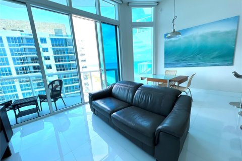 Condominio en venta en Miami Beach, Florida, 1 dormitorio, 76.09 m2 № 1684241 - foto 4