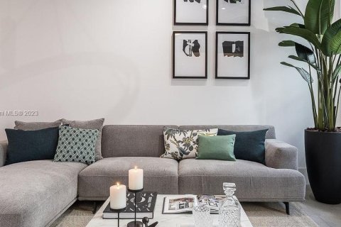 Copropriété à louer à Miami, Floride: 1 chambre, 65.68 m2 № 1973912 - photo 4