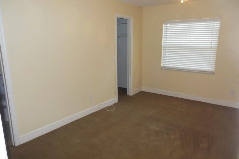 Casa en alquiler en Winter Springs, Florida, 3 dormitorios, 114.46 m2 № 2275649 - foto 4