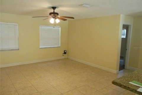 Casa en alquiler en Winter Springs, Florida, 3 dormitorios, 114.46 m2 № 2275649 - foto 3