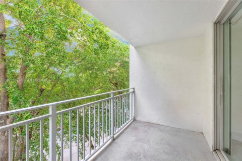 Купить кондоминиум в Майами, Флорида 2 спальни, 91.97м2, № 2040153 - фото 23