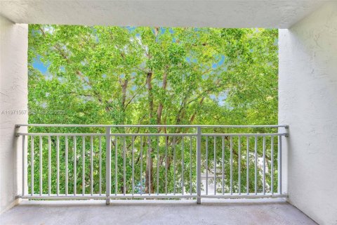 Купить кондоминиум в Майами, Флорида 2 спальни, 91.97м2, № 2040153 - фото 22