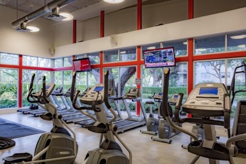 Купить кондоминиум в Майами, Флорида 2 спальни, 91.97м2, № 2040153 - фото 27