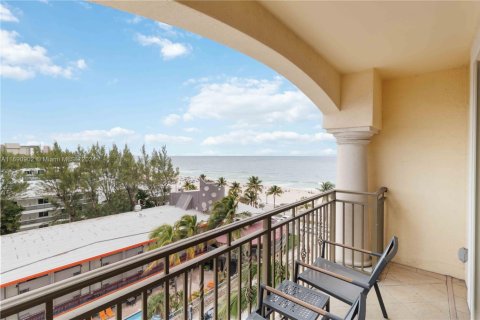 Condominio en venta en Fort Lauderdale, Florida, 1 dormitorio, 64.1 m2 № 1763512 - foto 26