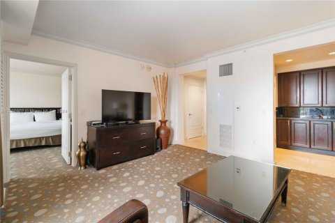 Condominio en venta en Fort Lauderdale, Florida, 1 dormitorio, 64.1 m2 № 1763512 - foto 9