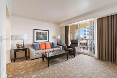 Condominio en venta en Fort Lauderdale, Florida, 1 dormitorio, 64.1 m2 № 1763512 - foto 7