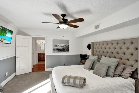 Townhouse in Davie, Florida 3 bedrooms, 153.66 sq.m. № 1943654 - photo 7