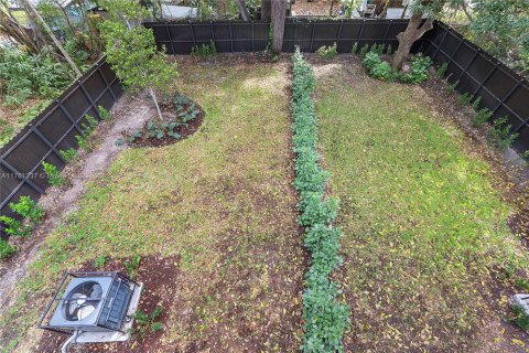 Купить коммерческую недвижимость в Майами, Флорида 232.26м2, № 1942338 - фото 27