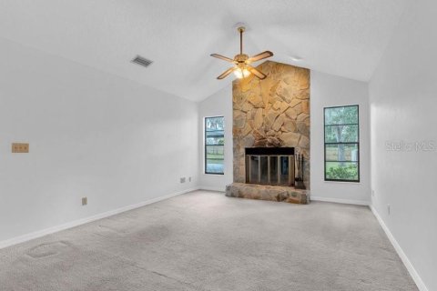 Villa ou maison à vendre à New Port Richey, Floride: 3 chambres, 176.61 m2 № 2406666 - photo 21