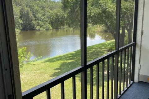 Condo in Oldsmar, Florida, 2 bedrooms  № 1743669 - photo 2