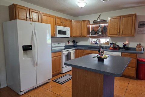 Casa en venta en Pinellas Park, Florida, 3 dormitorios, 109.25 m2 № 2200620 - foto 5