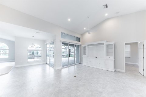 Villa ou maison à louer à Punta Gorda, Floride: 3 chambres, 222.41 m2 № 2432622 - photo 14