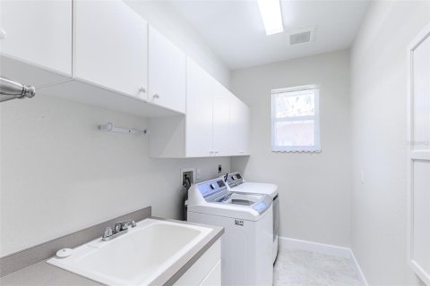 Villa ou maison à louer à Punta Gorda, Floride: 3 chambres, 222.41 m2 № 2432622 - photo 30