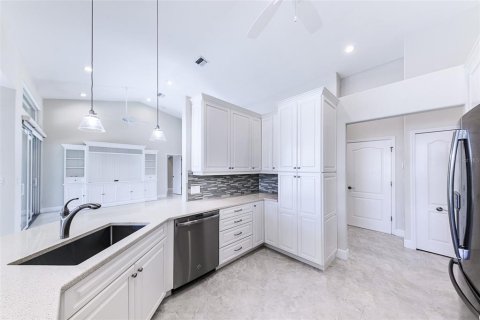 Villa ou maison à louer à Punta Gorda, Floride: 3 chambres, 222.41 m2 № 2432622 - photo 25