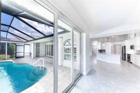 Villa ou maison à louer à Punta Gorda, Floride: 3 chambres, 222.41 m2 № 2432622 - photo 19