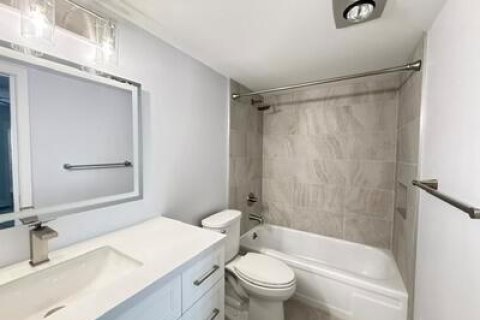 Copropriété à louer à West Palm Beach, Floride: 2 chambres, 98.66 m2 № 2439165 - photo 11
