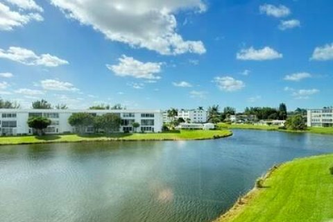 Copropriété à louer à West Palm Beach, Floride: 2 chambres, 98.66 m2 № 2439165 - photo 7