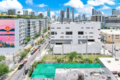 Immobilier commercial à vendre à Miami, Floride № 1966390 - photo 2