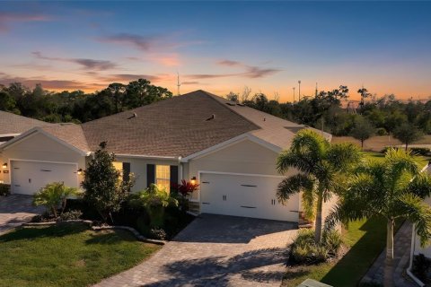 Villa ou maison à Port Charlotte, Floride 3 chambres, 136.57 m2 № 2167607