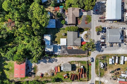 Commercial property in Port Richey, Florida 168.9 sq.m. № 2133580 - photo 4