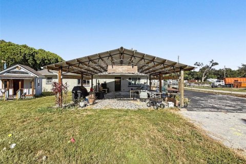 Commercial property in Port Richey, Florida 168.9 sq.m. № 2133580 - photo 13