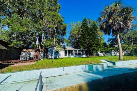 House in Weeki Wachee, Florida 2 bedrooms, 91.04 sq.m. № 1904747 - photo 14