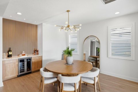 Villa ou maison à vendre à Bradenton, Floride: 4 chambres, 339.19 m2 № 2238200 - photo 18