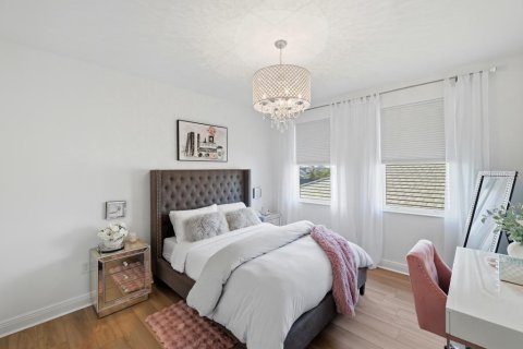 Villa ou maison à vendre à Bradenton, Floride: 4 chambres, 339.19 m2 № 2238200 - photo 22