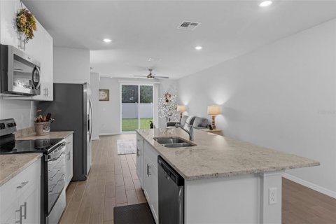 House in Parrish, Florida 3 bedrooms, 137.87 sq.m. № 1914644 - photo 11