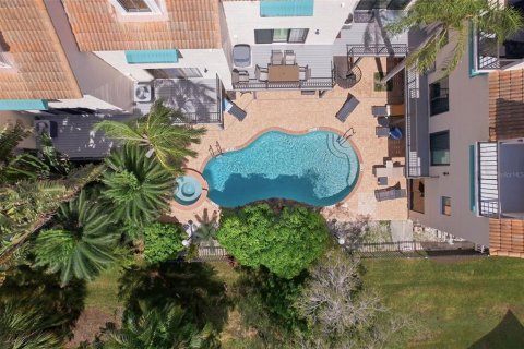 Touwnhouse à vendre à Clearwater, Floride: 3 chambres, 113.34 m2 № 2389067 - photo 29