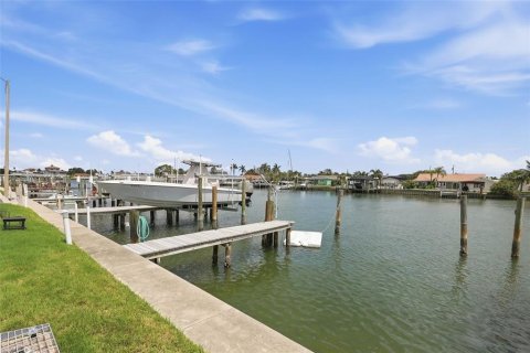 Touwnhouse à vendre à Clearwater, Floride: 3 chambres, 113.34 m2 № 2389067 - photo 30