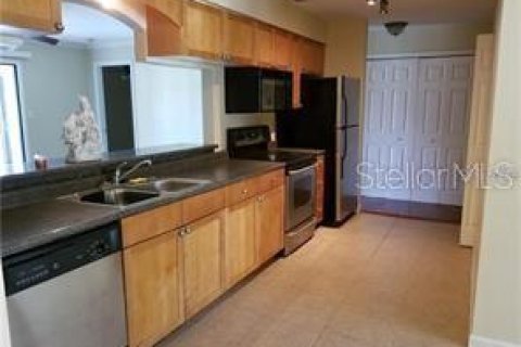 Condominio en alquiler en Largo, Florida, 3 dormitorios, 105.82 m2 № 1845035 - foto 4