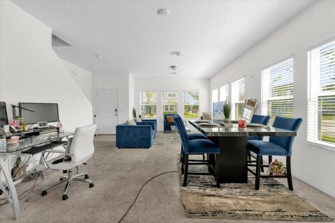 Adosado en venta en Orlando, Florida, 3 dormitorios, 145.86 m2 № 1760338 - foto 5
