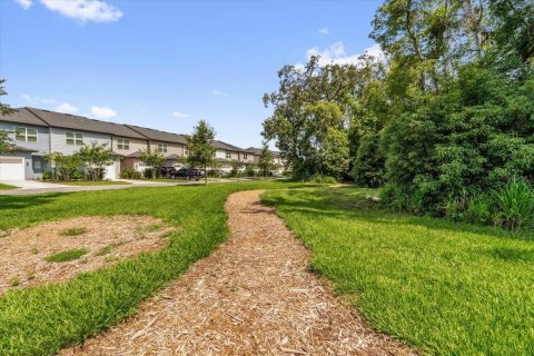 Adosado en venta en Orlando, Florida, 3 dormitorios, 145.86 m2 № 1760338 - foto 24