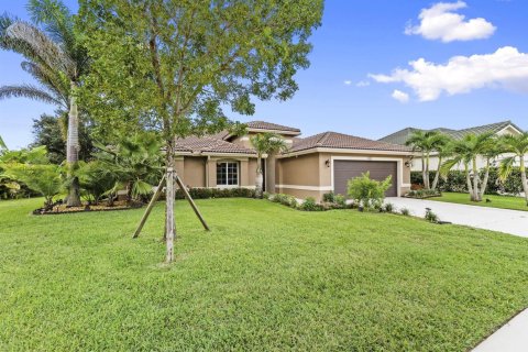 Villa ou maison à louer à Port St. Lucie, Floride: 3 chambres, 167.13 m2 № 2431270 - photo 3