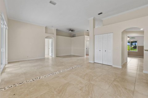 Villa ou maison à louer à Port St. Lucie, Floride: 3 chambres, 167.13 m2 № 2431270 - photo 9