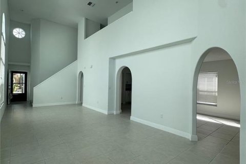 House in Brandon, Florida 3 bedrooms, 164.16 sq.m. № 2227377 - photo 3