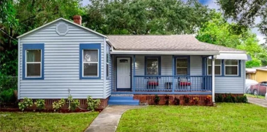 Villa ou maison à Tampa, Floride 3 chambres, 162.21 m2 № 1902811