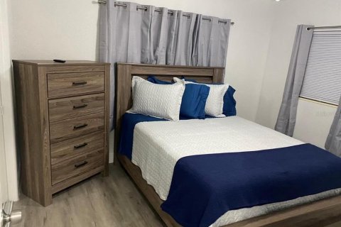 House in Tampa, Florida 3 bedrooms, 162.21 sq.m. № 1902811 - photo 10