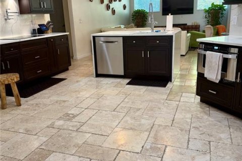 Casa en venta en Lake Mary, Florida, 5 dormitorios, 254.65 m2 № 2119193 - foto 3