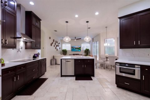 Villa ou maison à vendre à Lake Mary, Floride: 5 chambres, 254.65 m2 № 2119193 - photo 22