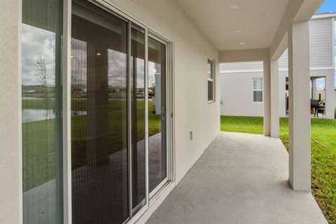 Villa ou maison à vendre à Winter Haven, Floride: 4 chambres, 206.89 m2 № 2330926 - photo 13