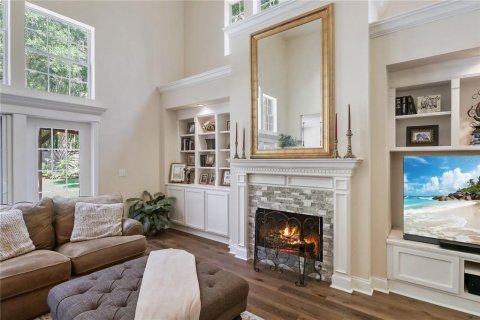 House in Gainesville, Florida 5 bedrooms, 348.2 sq.m. № 1681001 - photo 5