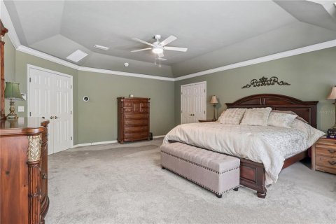 House in Gainesville, Florida 5 bedrooms, 348.2 sq.m. № 1681001 - photo 23