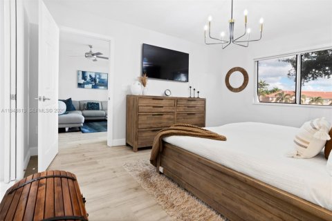 Купить кондоминиум в Тамарак, Флорида 2 спальни, 118.45м2, № 2007803 - фото 10