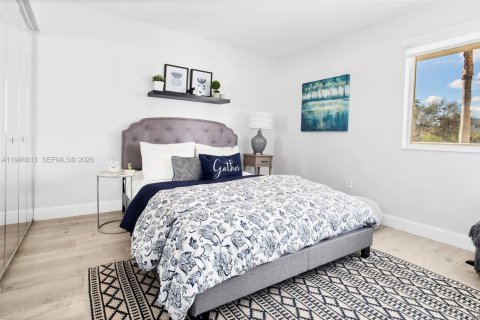 Купить кондоминиум в Тамарак, Флорида 2 спальни, 118.45м2, № 2007803 - фото 17