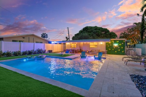 Casa en Fort Lauderdale, Florida 4 dormitorios, 165.55 m2 № 2184775
