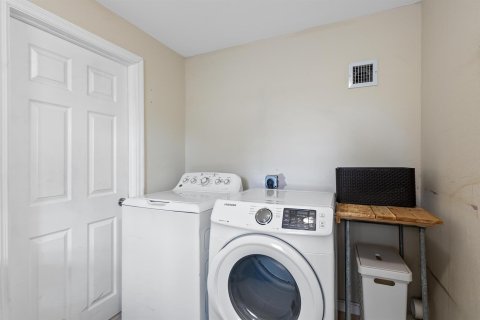 Casa en venta en Fort Lauderdale, Florida, 4 dormitorios, 165.55 m2 № 2184775 - foto 19